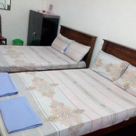 Appartement Weerakoon Guest à Hikkaduwa Extérieur photo