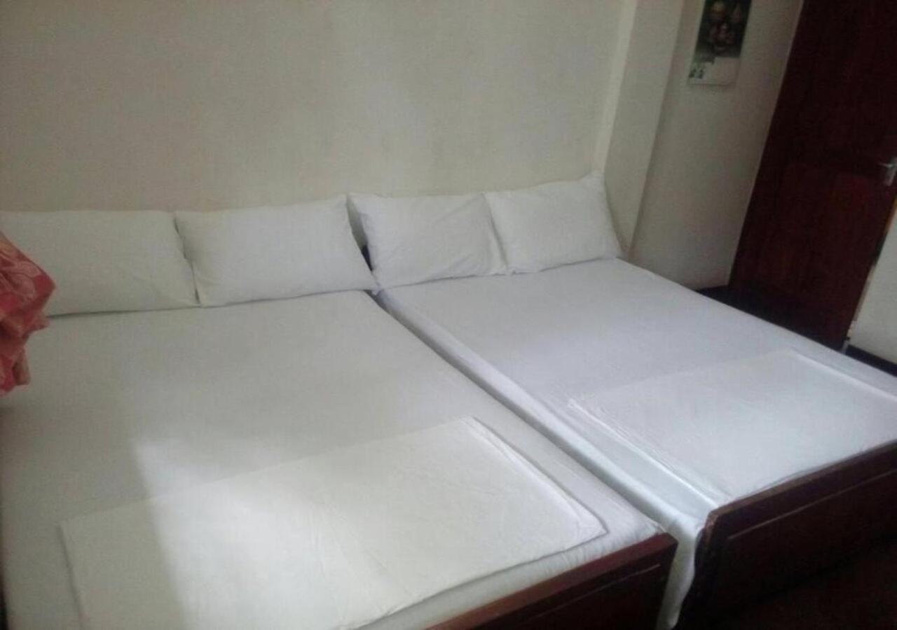 Appartement Weerakoon Guest à Hikkaduwa Extérieur photo